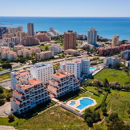 2Bdr Duplex W Ac & Pool In Portimao By Lovelystay Eksteriør bilde