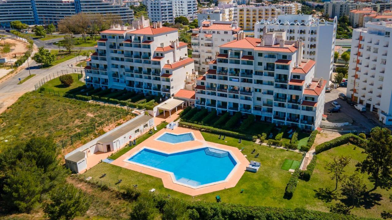 2Bdr Duplex W Ac & Pool In Portimao By Lovelystay Eksteriør bilde