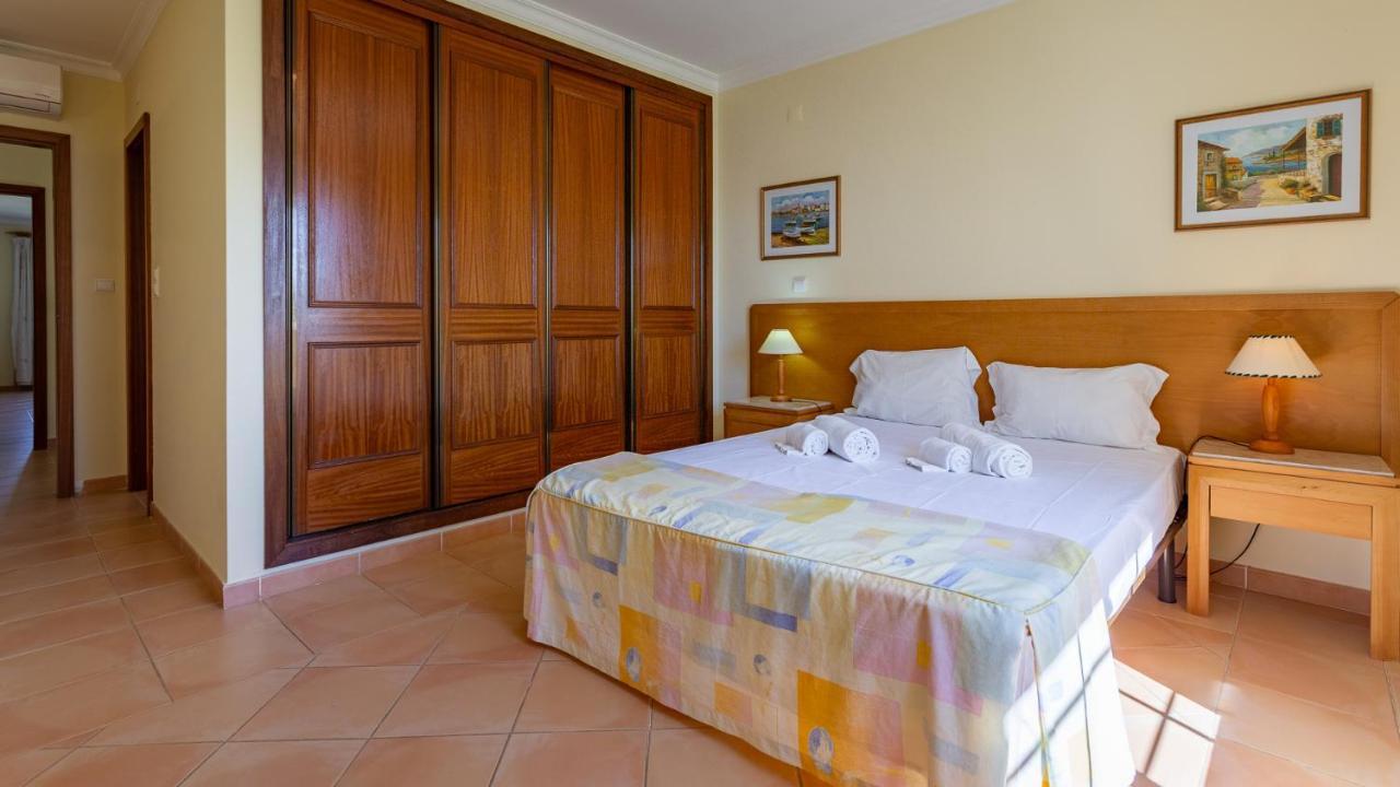 2Bdr Duplex W Ac & Pool In Portimao By Lovelystay Eksteriør bilde