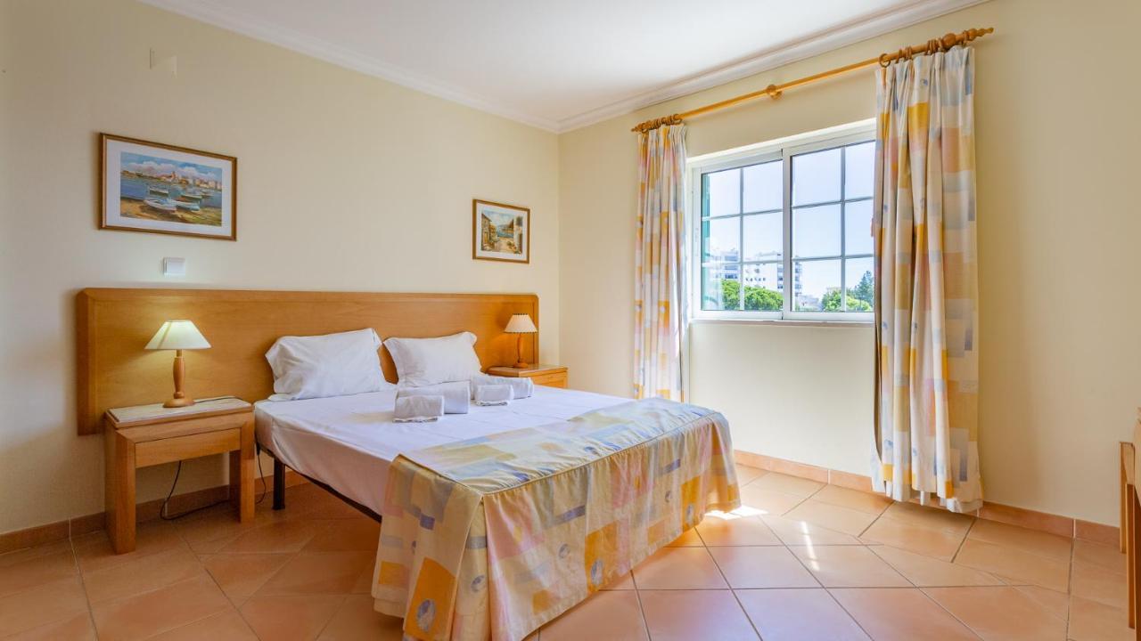2Bdr Duplex W Ac & Pool In Portimao By Lovelystay Eksteriør bilde