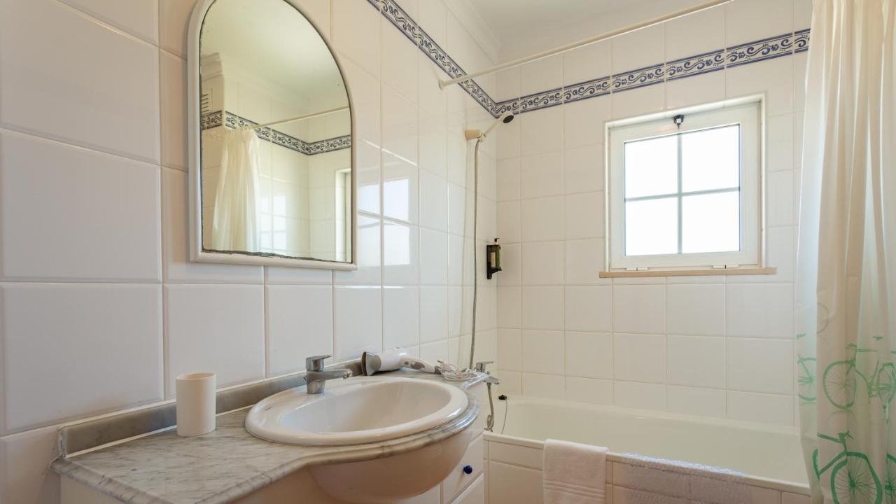 2Bdr Duplex W Ac & Pool In Portimao By Lovelystay Eksteriør bilde